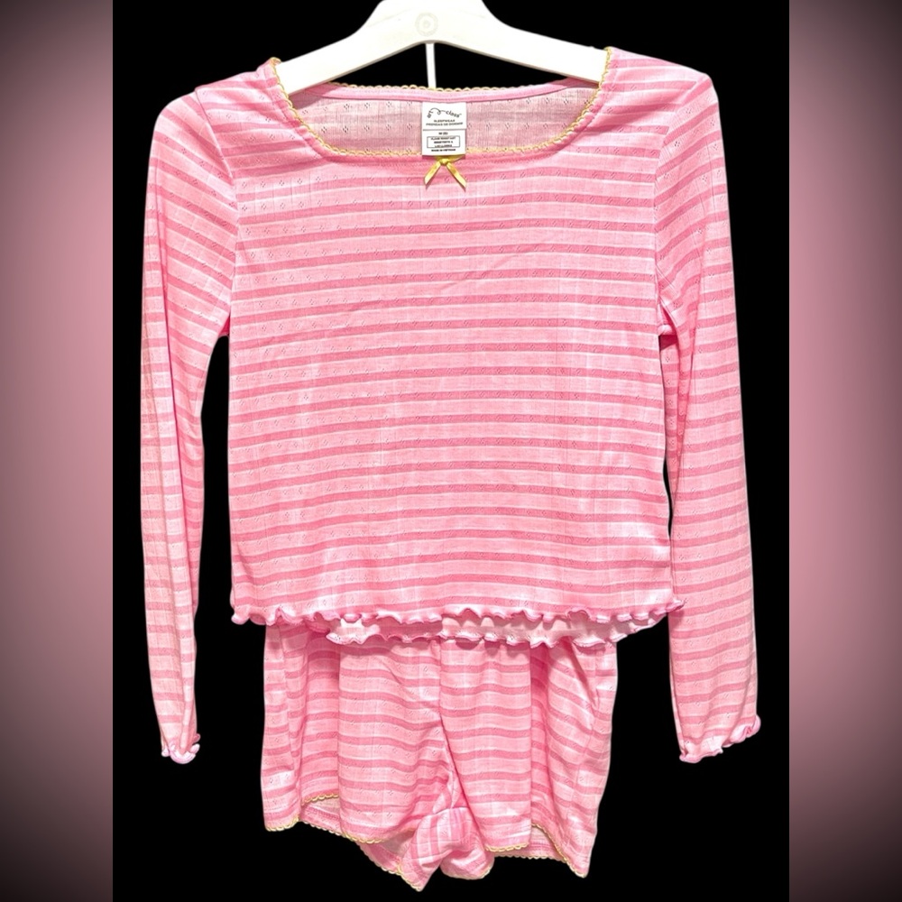 New girls Medium size 8 pink shorts pajama set